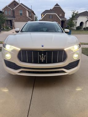 2019 Maserati Levante S
