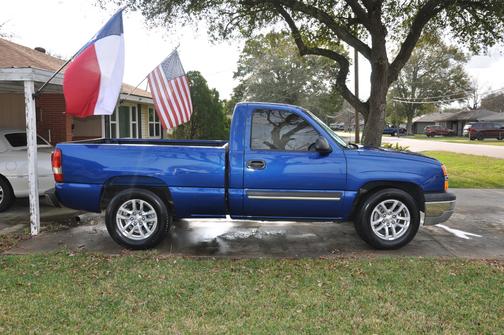 2003 Chevrolet Silverado 1500 Base