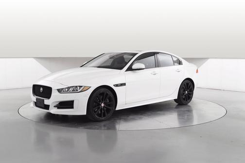 2019 Jaguar XE 30t R-Sport