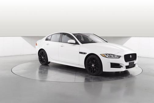 2019 Jaguar XE 30t R-Sport
