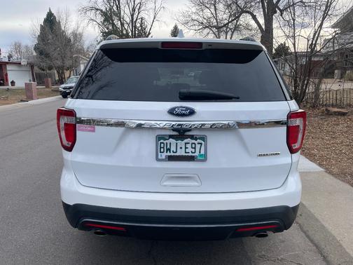 2016 Ford Explorer Base