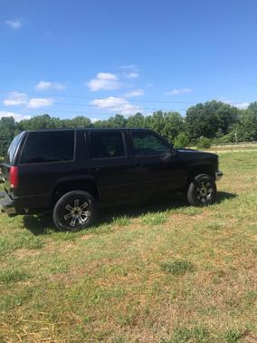 Black 1996 Chevrolet Tahoe Base