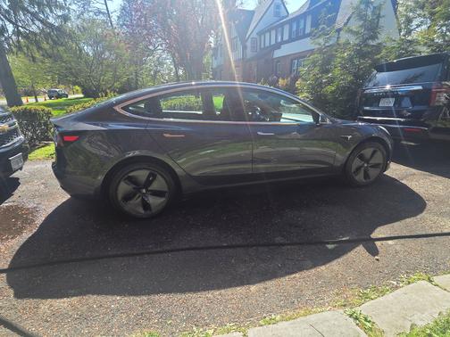 Gray 2018 Tesla Model 3 Long Range