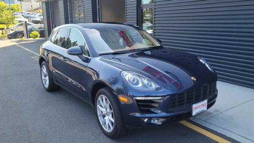 2015 Porsche Macan S