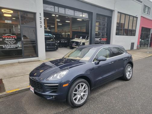 2015 Porsche Macan S