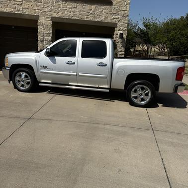 Gray 2013 Chevrolet Silverado 1500 LT