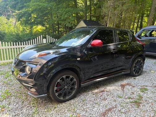 Black 2014 Nissan Juke NISMO