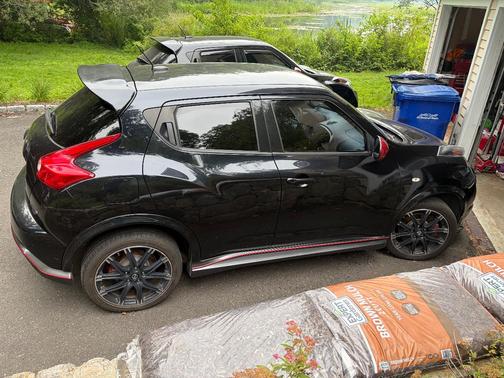 Black 2014 Nissan Juke NISMO