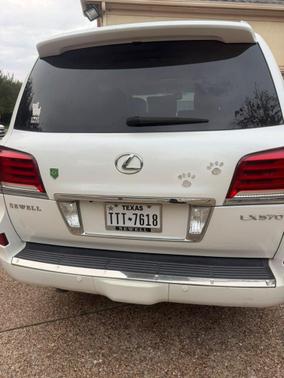 White 2014 Lexus LX 570 Base