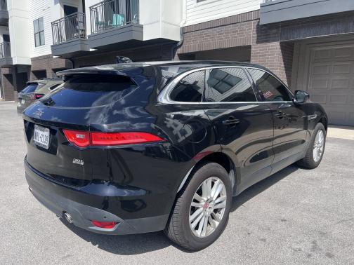 2019 Jaguar F-PACE 30t Prestige
