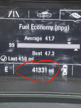 Silver 2018 Chevrolet Cruze LS