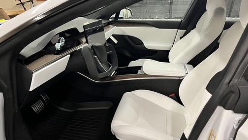 White 2022 Tesla Model S Long Range