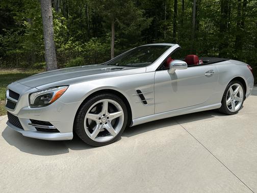 2016 Mercedes-Benz SL 550 Base