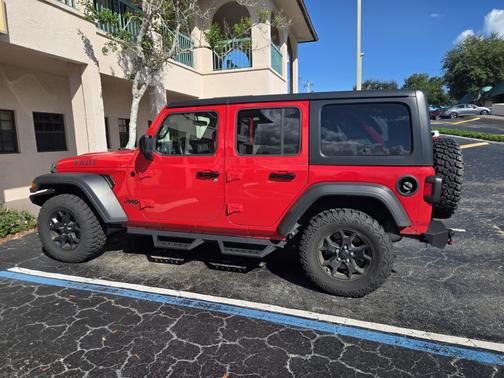 2021 Jeep Wrangler Unlimited Willys Sport