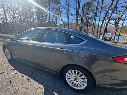 2016 Ford Fusion Energi SE Luxury
