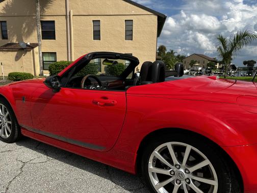 2013 Mazda MX-5 Miata Club