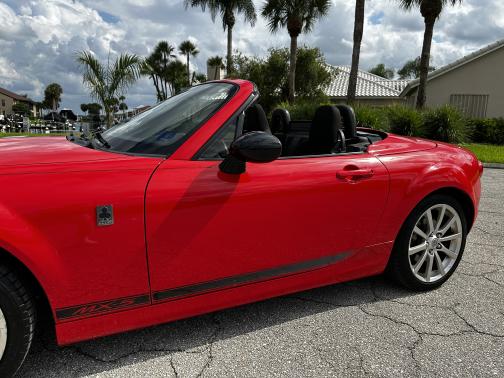 2013 Mazda MX-5 Miata Club