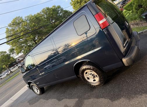2005 Chevrolet Express 2500 Cargo