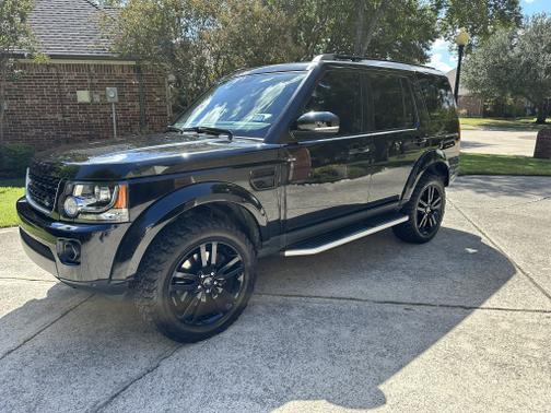 2015 Land Rover LR4 Lux