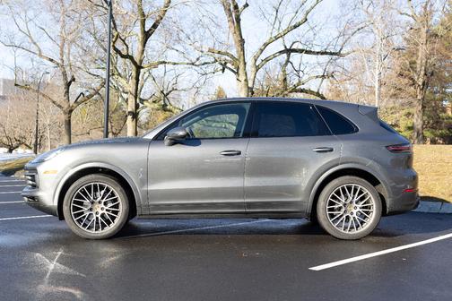 2020 Porsche Cayenne Cayenne