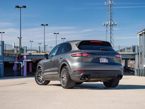 2020 Porsche Cayenne Cayenne