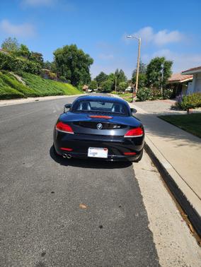 Black 2009 BMW Z4 sDrive30i