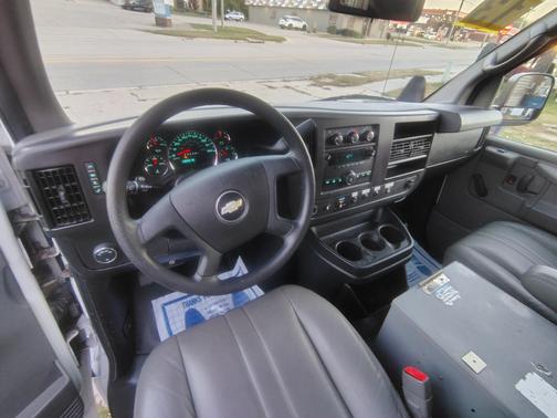 2013 Chevrolet Express 2500 Work Van