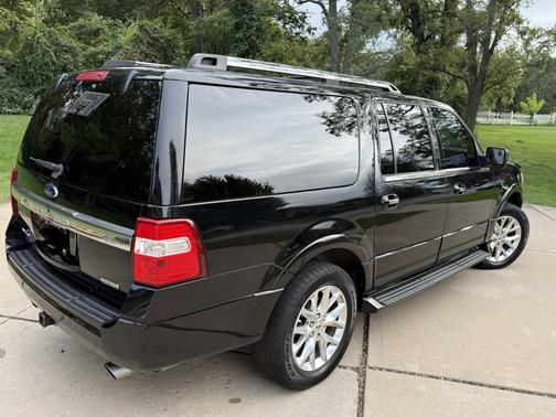 Black 2017 Ford Expedition EL Limited