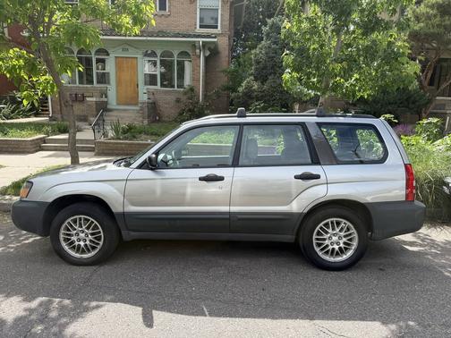 2005 Subaru Forester 2.5 X