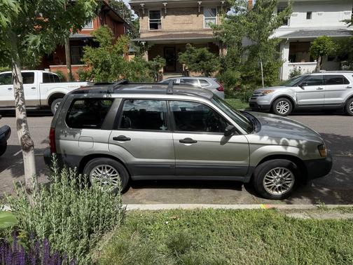 2005 Subaru Forester 2.5 X