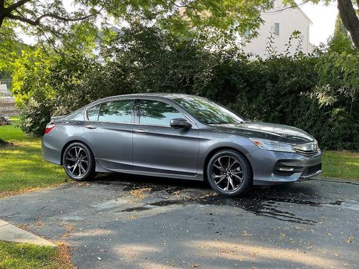 Gray 2016 Honda Accord Touring