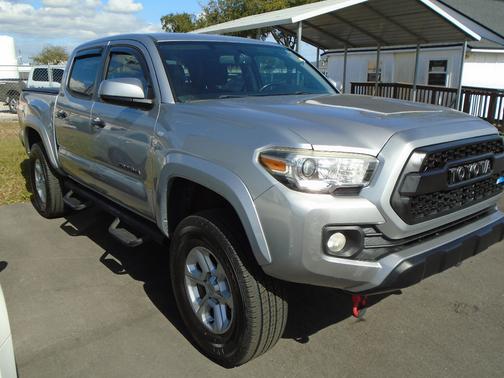 2017 Toyota Tacoma SR5