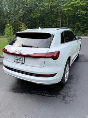 White 2019 Audi e-tron Premium Plus