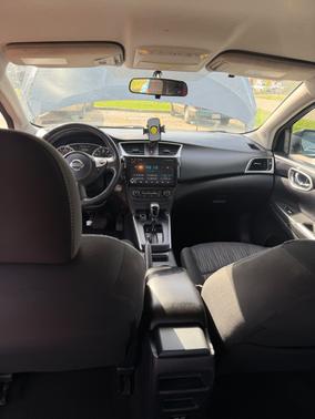 Gray 2017 Nissan Sentra SV