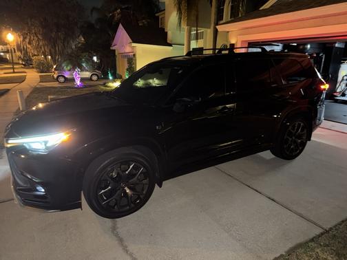 2025 Lexus TX 500h F SPORT Premium