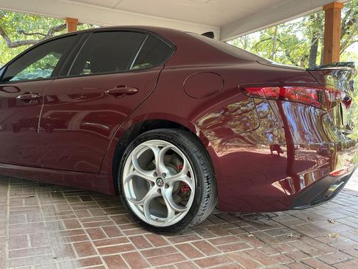 Red 2019 Alfa Romeo Giulia Ti