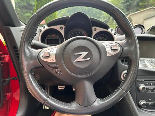 Red 2015 Nissan 370Z Touring Sport