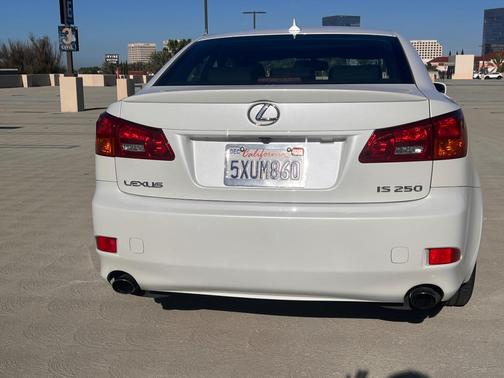 White 2007 Lexus IS 250 Base