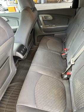 2012 Chevrolet Traverse LS
