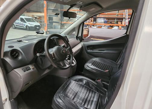 2017 Nissan NV200 SV