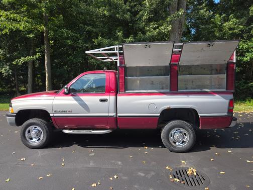 1996 Dodge Ram 2500 LT