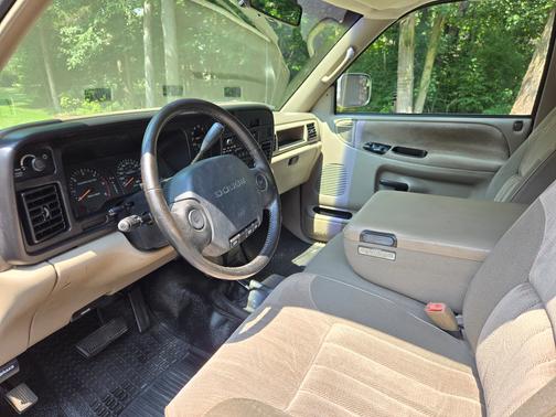 1996 Dodge Ram 2500 LT