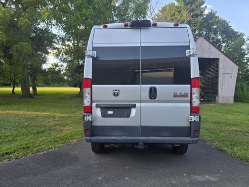 2018 RAM ProMaster 2500 High Roof