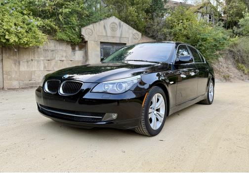 2009 BMW 528 i
