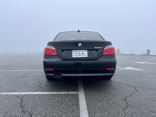 2009 BMW 528 i