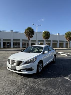 2015 Hyundai SONATA SE