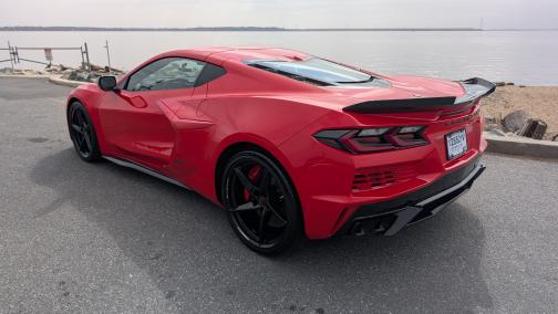 2025 Chevrolet Corvette E-Ray 2LZ