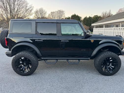 2021 Ford Bronco Badlands
