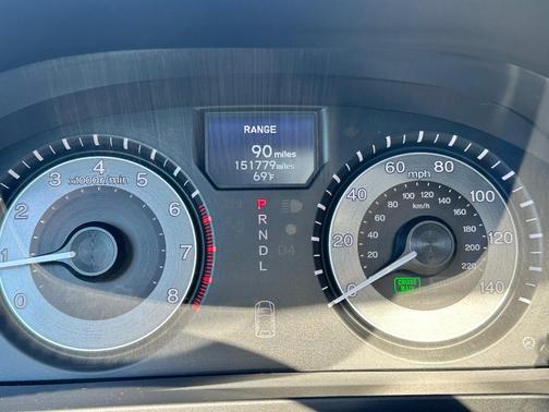Silver 2014 Honda Odyssey Touring