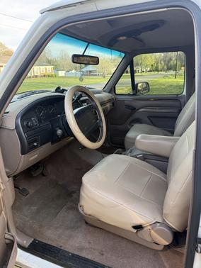 1996 Ford Bronco XLT